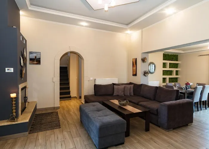 Star Jasmine House Acharavi