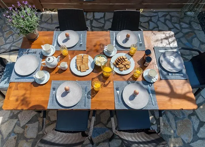 Star Jasmine House Acharavi Casa vacanze *