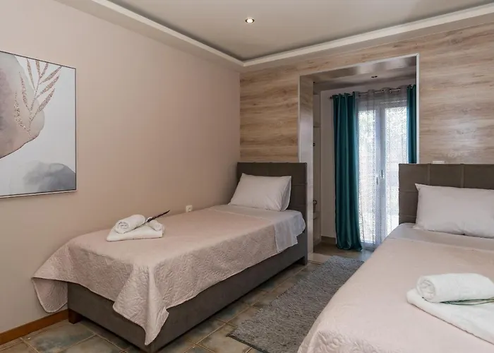 Star Jasmine House Acharavi