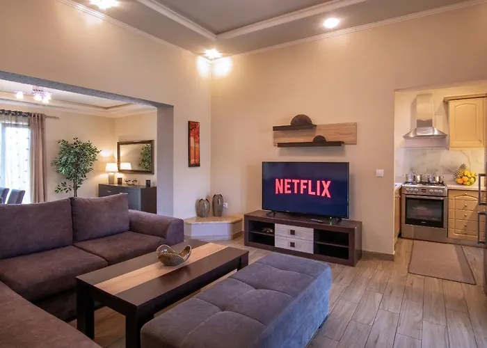 Star Jasmine House Acharavi Litheres