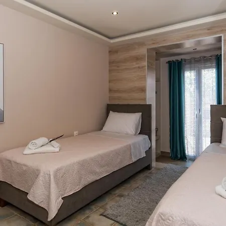 Star Jasmine House Acharavi