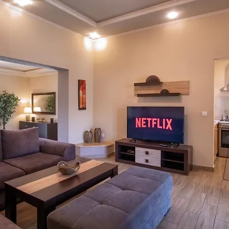 Star Jasmine House Acharavi Litheres